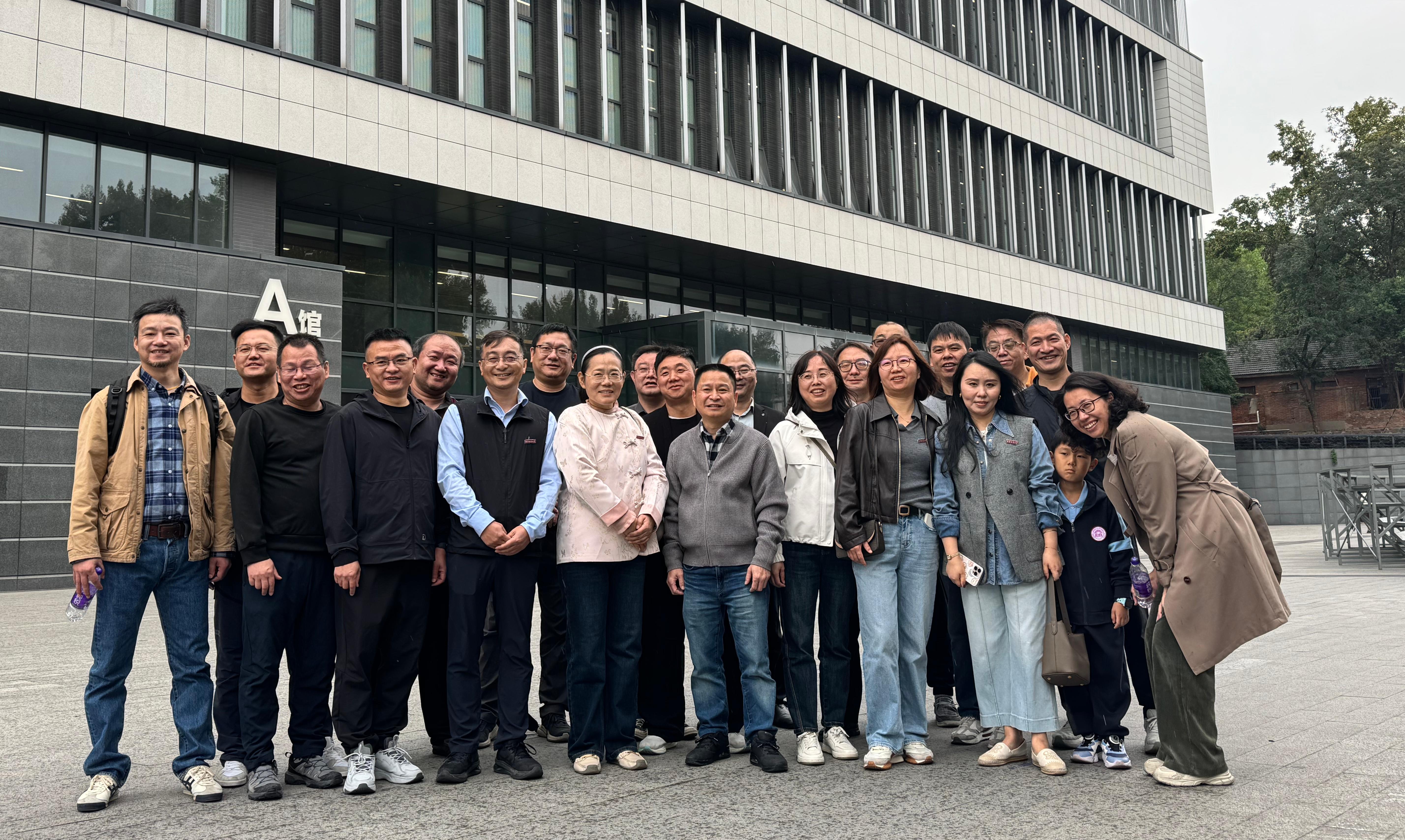 8dfdf11a75284446c35a84b36ca590b_20308dfdf11a75284446c35a84b36ca590b