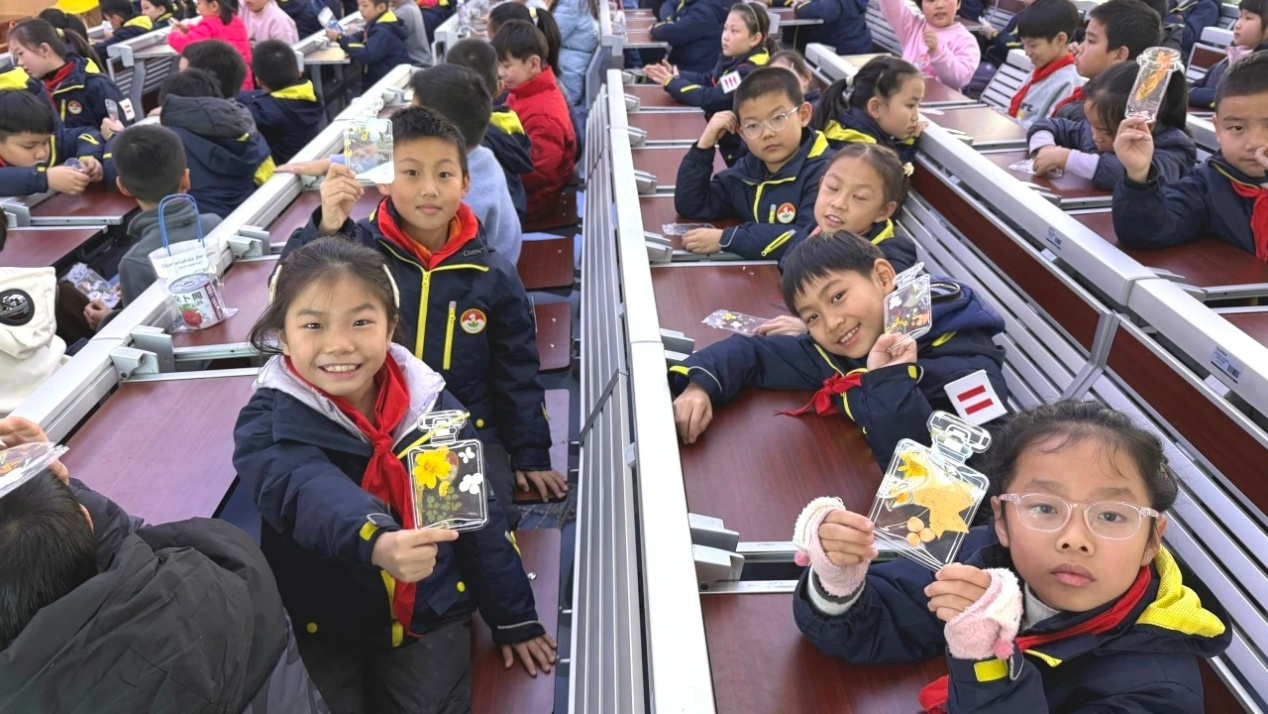 图片6_11070图片6